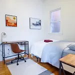 Modern & Spacious 4-bedroom In Roxbury *
