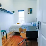 Apartment Modern & Spacious 4-bedroom In Roxbury Boston