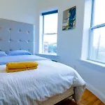 Modern & Spacious 4-bedroom In Roxbury Apartment
