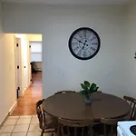 Modern Renovated 2-bedroom In South Boston