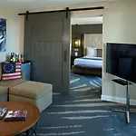 Revere Common 4* Boston