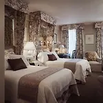The Eliot Hotel