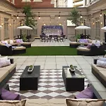 Hotel Doubletree By Hilton - Downtown 3*