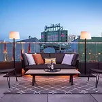 Commonwealth Hotel 5*