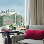 Hotel Commonwealth 5*