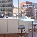 W Hotel 4*