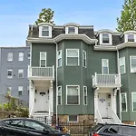 Luxury 2Br Apt In Boston With Free Parking