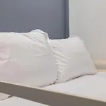 Luxury 2br In With Free Parking Apartment
