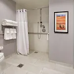 Hyatt Place Boston/seaport District 3* Boston