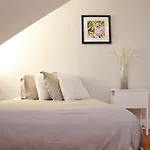 Downtown Beacon Hill, Convenient, Comfy #14 3*