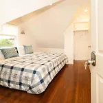 988 - 2 4br Cozy Getaway Near Geneva Cliffs *