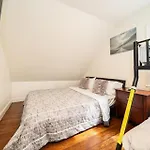 988 - 2 4br Cozy Getaway Near Geneva Cliffs * Boston