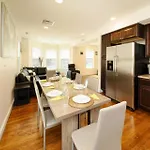 988 - 2 4br Cozy Getaway Near Geneva Cliffs * Boston