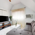 3 Mi To Franklin Park Zoo! Bright Residential Stay