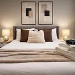 Apartment Luxe Duplex Near By Seaport And Convention Centre Bcec Boston