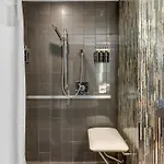 Revere Common Hotel