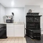 Centrally Located Stay In Boston\'S Bay