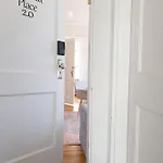 Brighton 2 Bedroom Apartment
