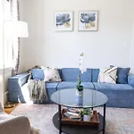 Brighton 2 Bedroom