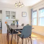 Brighton 2 Bedroom * Boston