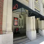 Hotel 140