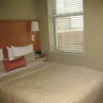 Hotel 140 3*
