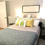 ~*pet Friendly 30min To Downtown*~ The Bostonian Holiday home Boston