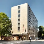 Hotel The Revolution