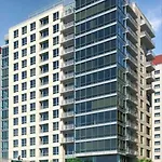 Hotel Global Luxury At West End *