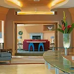 Hotel Global Luxury At West End Boston