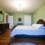 Perkins Bed & Breakfast