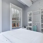 Apartment Temple Place