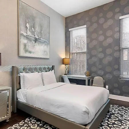 Bay Village Apartment
