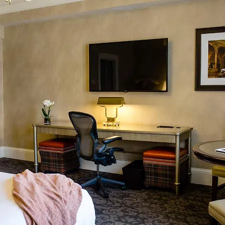 The Lenox 4* Boston