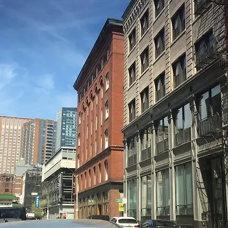 Street Loft *