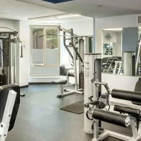 Apartment Backbay Center Lux 2br 2ba *