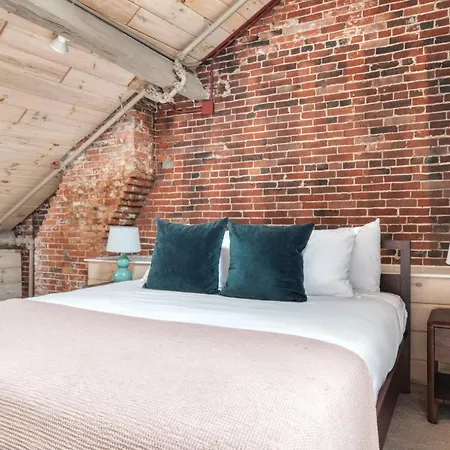 Downtown 2br W Wd In-unit Nr N Station Bos-213 *