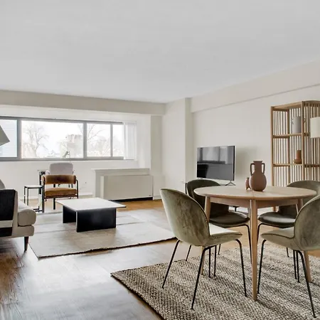 Spacious Beacon Hill 1br Wviews Gym Bos-498 *