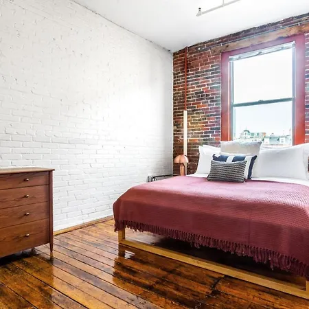 S End Loft W Pool Art Gallery Steps To T Bos-358
