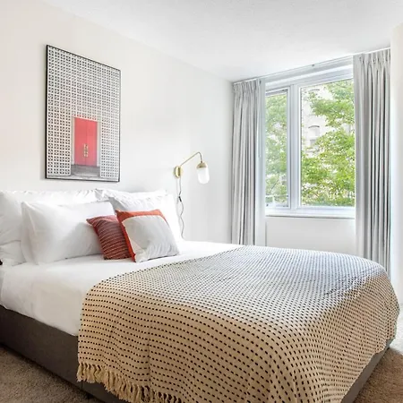 Back Bay 2br2b Steps From Prudential Center Bos-408