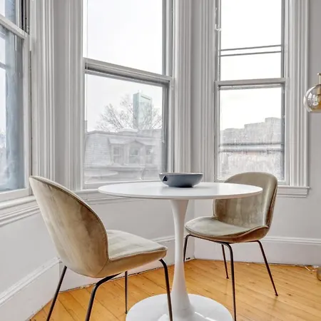 Back Bay 1br Steps From Newbury T Bos-559 Apartment Boston