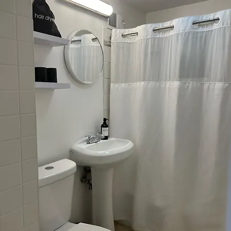 Apartment New! Jxnbnb - Entire House In Boston, Mass *