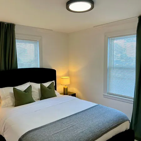New! Jxnbnb - Entire House In Boston, Mass Apartment Boston