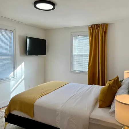 New! Jxnbnb - Entire House In Boston, Mass