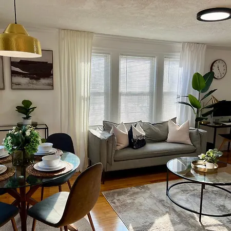 New! Jxnbnb - Entire House In Boston, Mass