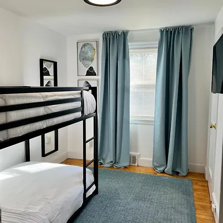 Apartment New! Jxnbnb - Entire House In Boston, Mass