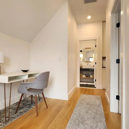 Ultra Convenient East Luxury Apartment Boston