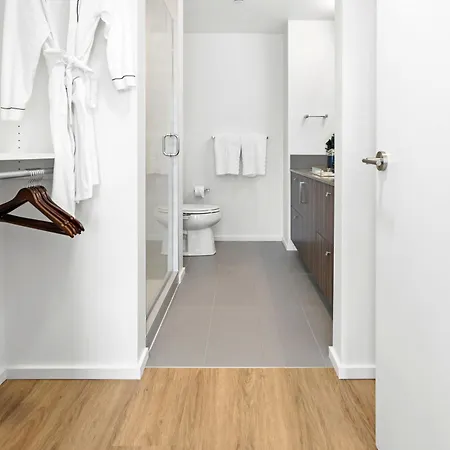 Copley Prive Residences Apartment *