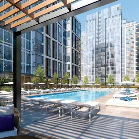 Gorgeous With Pool Views