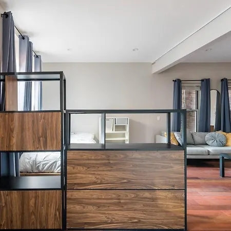 Functional 970 Apartment *